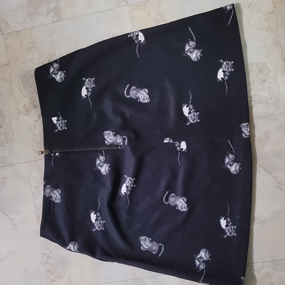 Alice Through the Looking Glass designer black Cheshire Cat skirt - Picture 2 of 7